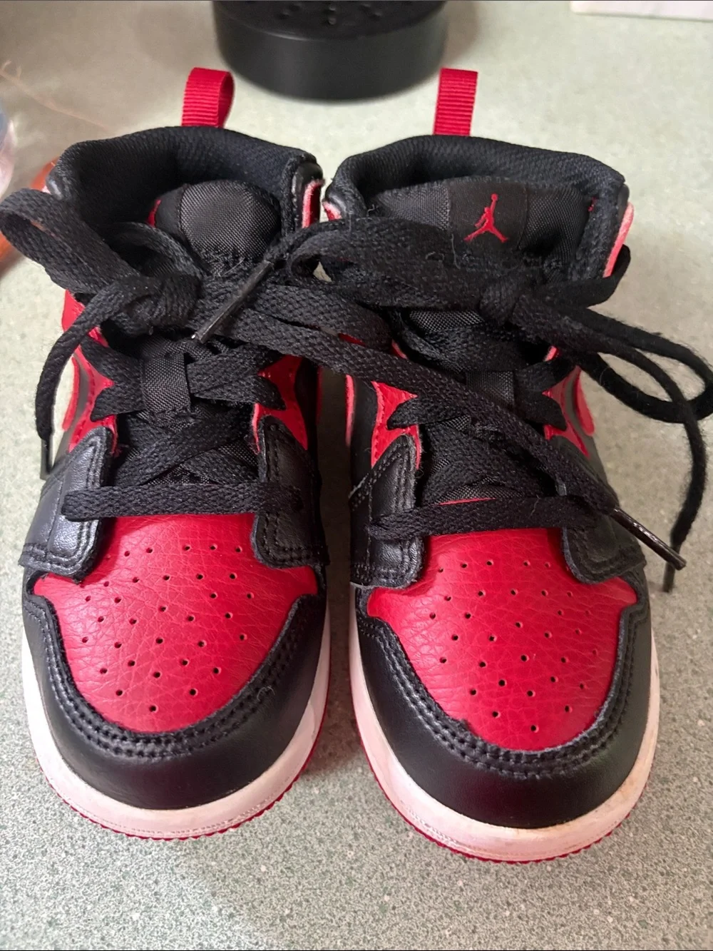 Jordan Kids Mid-Top Sneakers in Black & Dark Red